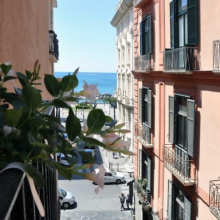 Capofortuna B&B Salerno Centro المظهر الخارجي الصورة